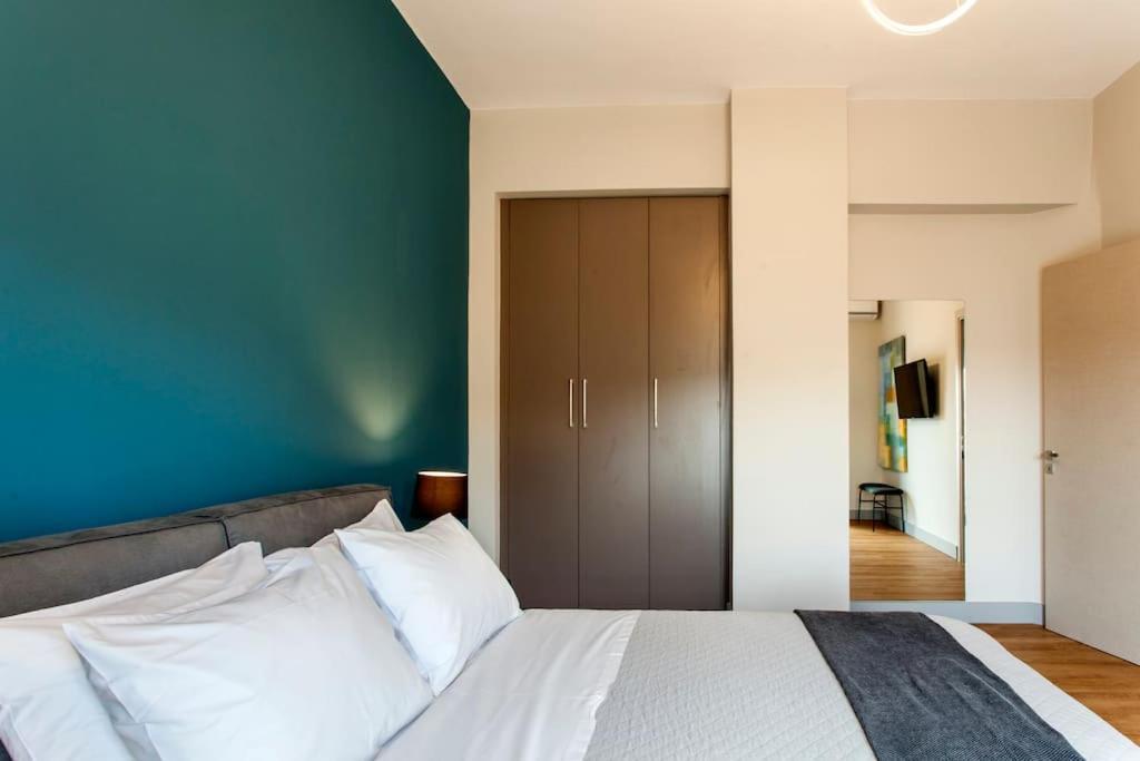 Minimal Loft Art With Sea View Over Heraklion Harbour Eksteriør billede