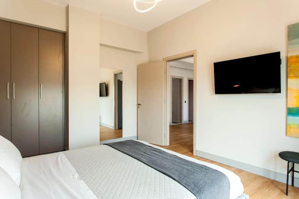 Minimal Loft Art With Sea View Over Heraklion Harbour Eksteriør billede